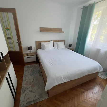 Διαμέρισμα Luxe Andreea *